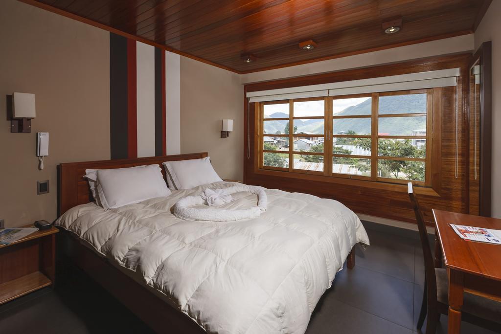Hotel Heidinger Oxapampa Extérieur photo