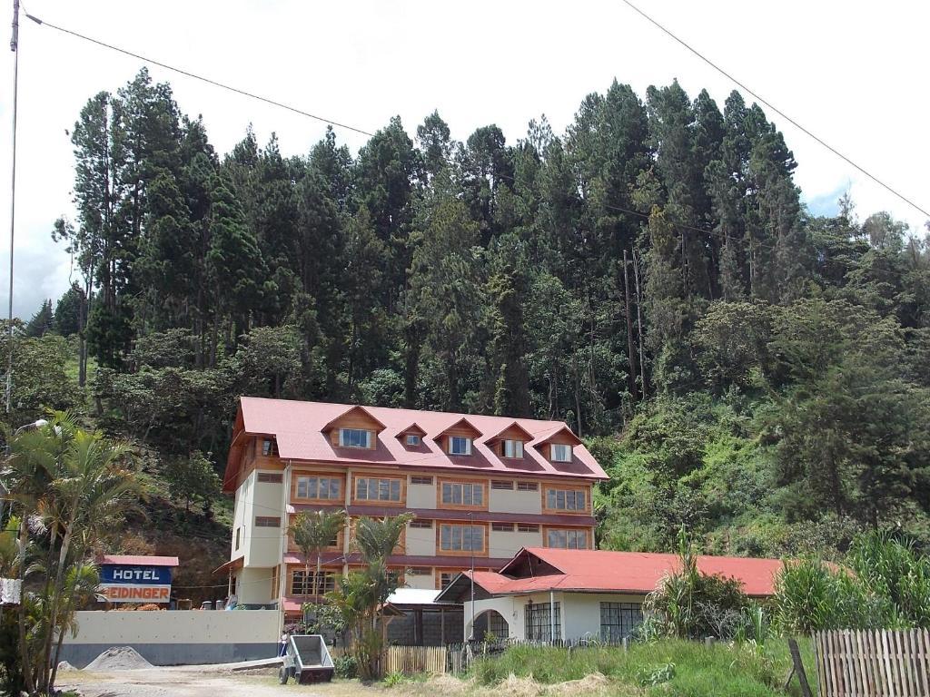 Hotel Heidinger Oxapampa Extérieur photo